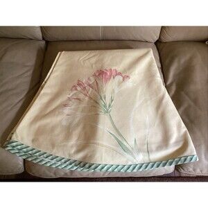 thomasville table cloth yellow floral “rare” round 72”